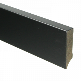 Rechte Moderne plint RAL 9005 70mmx18mm á 240cm